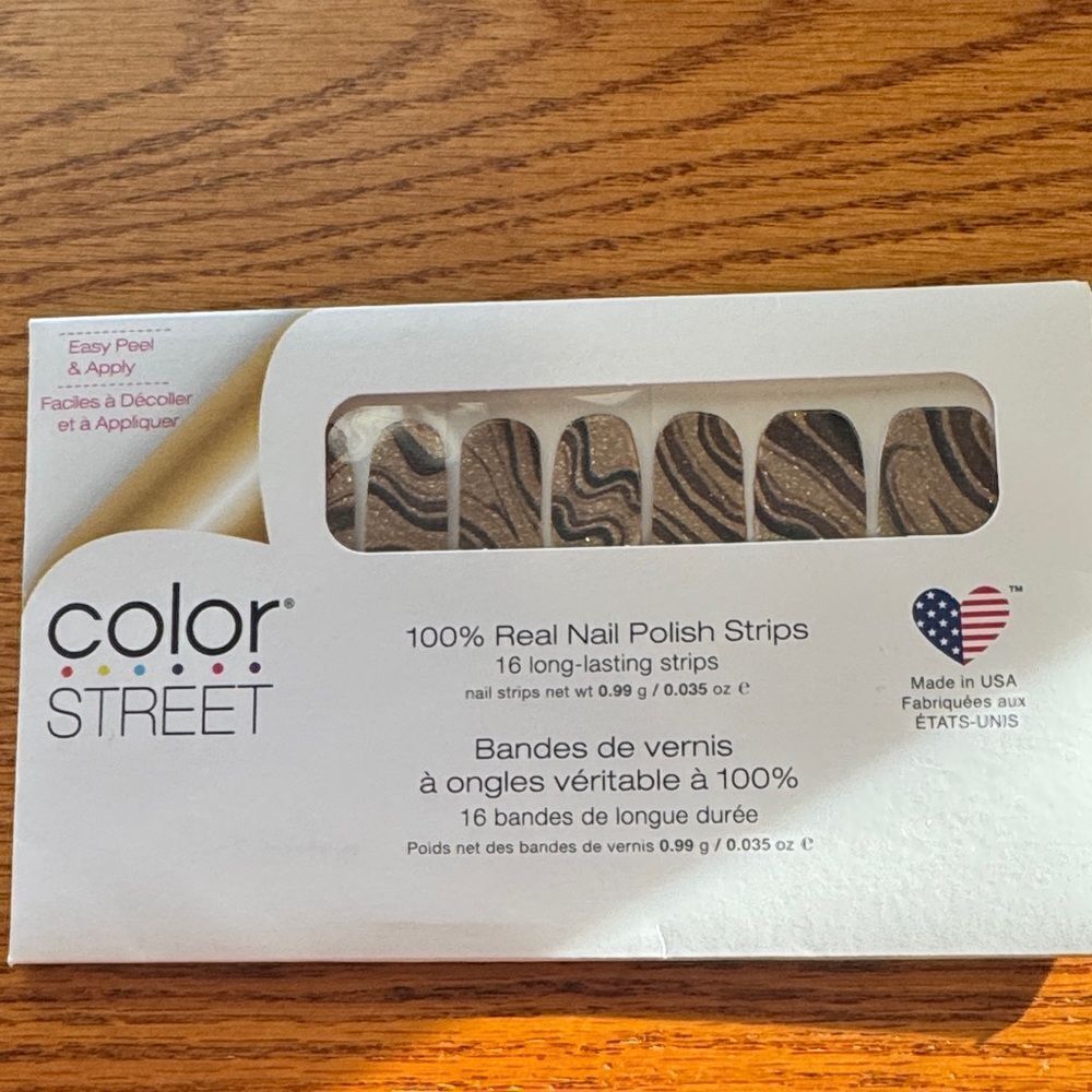Color Street Brown and Black Swirl Nail Strips